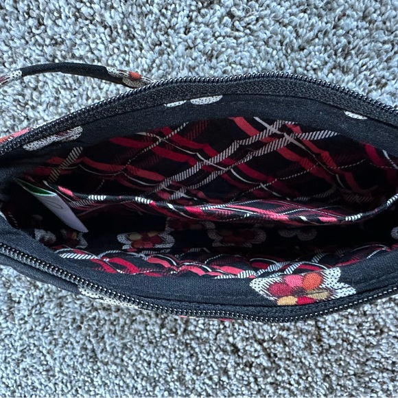Vera Bradley Wristlet - Picture 4 of 5